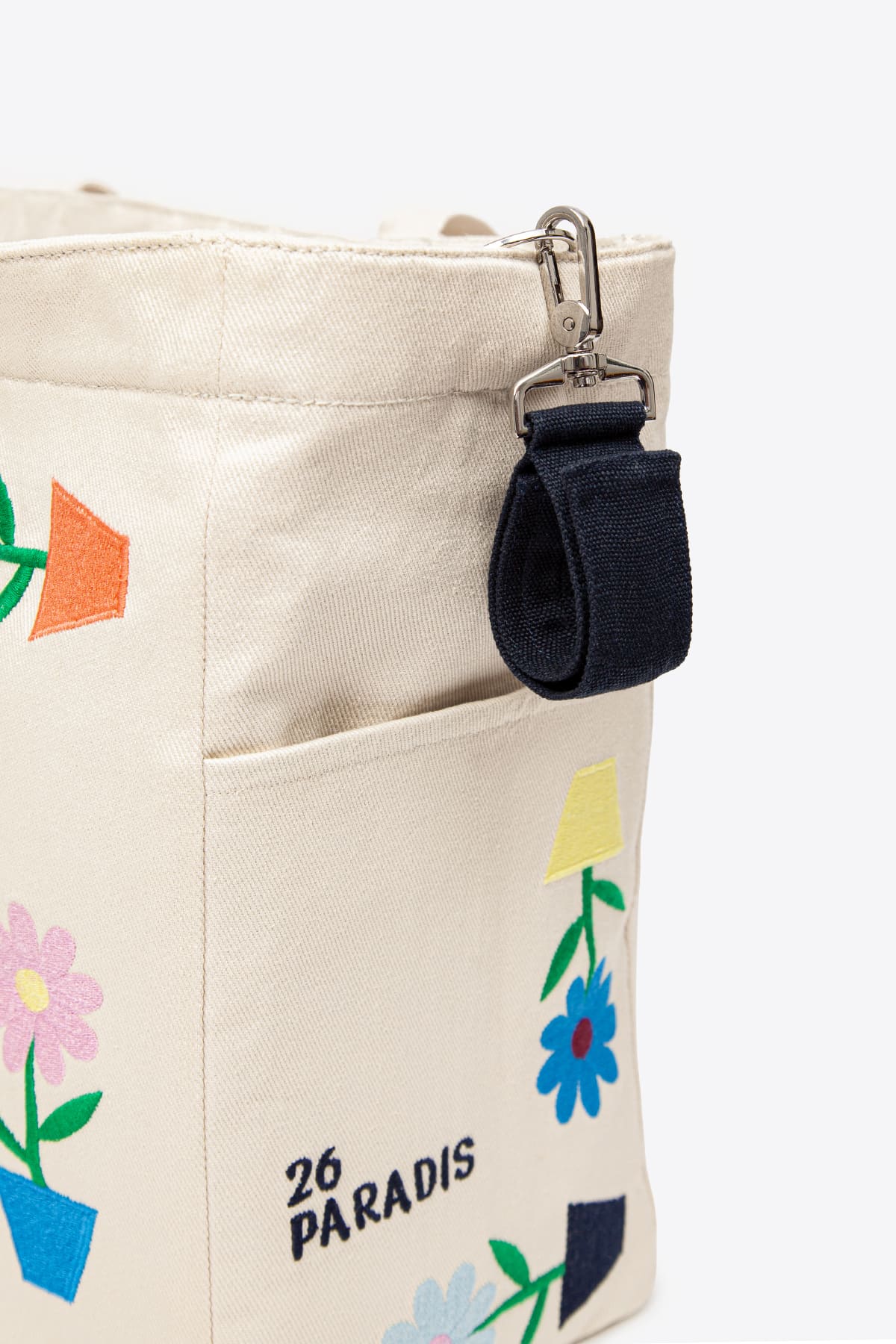 sac à langer avec attaches poussette